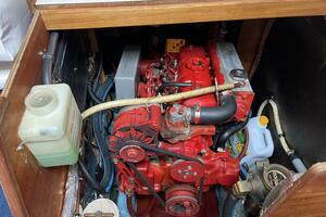 Outlaw 34ft Sabre Yacht For Sale