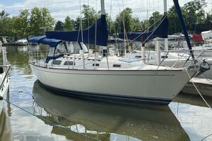 Outlaw 34ft Sabre Yacht For Sale