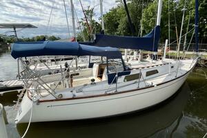 Outlaw 34ft Sabre Yacht For Sale