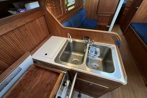 Outlaw 34ft Sabre Yacht For Sale