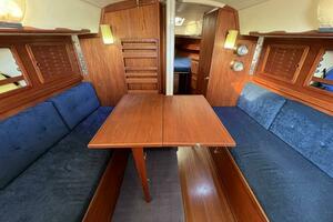 Outlaw 34ft Sabre Yacht For Sale