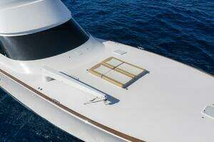 2011 Viking 76 Enclosed Bridge thumbnail 84