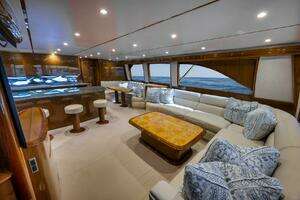 2011 Viking 76 Enclosed Bridge thumbnail 4