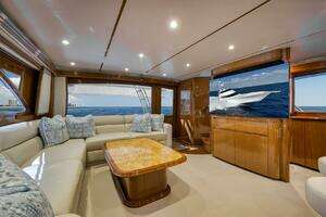 2011 Viking 76 Enclosed Bridge thumbnail 9