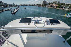 2011 Viking 76 Enclosed Bridge thumbnail 78