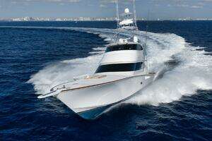 2011 Viking 76 Enclosed Bridge thumbnail 123