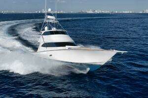 2011 Viking 76 Enclosed Bridge thumbnail 116