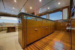 2011 Viking 76 Enclosed Bridge thumbnail 18