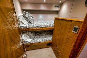 2011 Viking 76 Enclosed Bridge thumbnail 41
