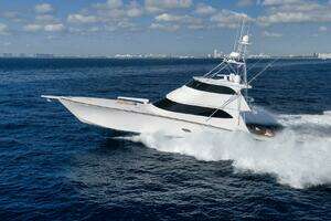 2011 Viking 76 Enclosed Bridge thumbnail 110