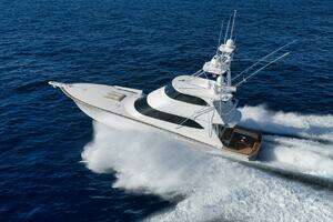 2011 Viking 76 Enclosed Bridge thumbnail 127