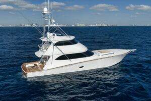 2011 Viking 76 Enclosed Bridge thumbnail 134