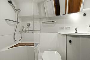 Salty Dach 39ft Tiara Yachts Yacht For Sale