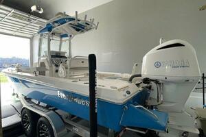 Photo 5965073 for 2020 Everglades 243 Center Console  