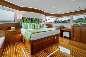 2024 Marlow 90V thumbnail 25