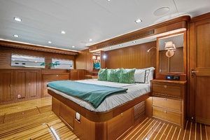 2024 Marlow 90 V - Artemis II