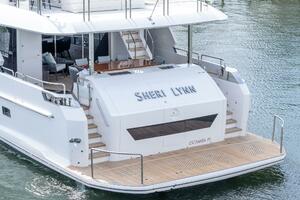 Horizon FD80 SHERI LYNN - Exterior Stern