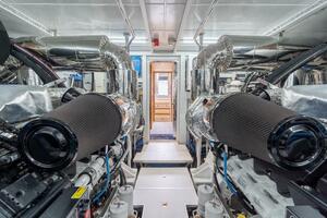 Horizon FD80 SHERI LYNN - Engine Room