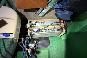 Photo 5992939 for 2011 Bennington 2554 GCW  