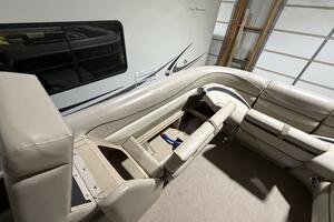 Photo 5992929 for 2011 Bennington 2554 GCW  