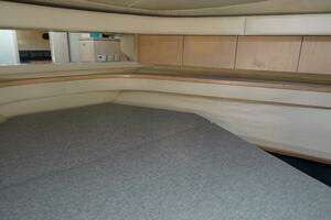 1994 Tiara Yachts thumbnail 25
