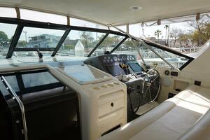 1994 Tiara Yachts thumbnail 15