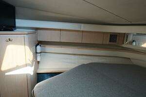 1994 Tiara Yachts thumbnail 24