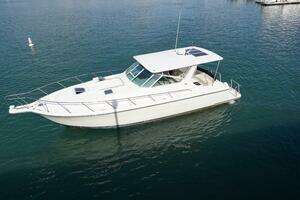 1994 Tiara Yachts thumbnail 8