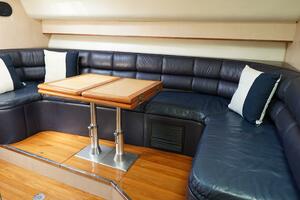 1994 Tiara Yachts thumbnail 27
