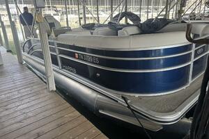 23ft Harris Yacht For Sale