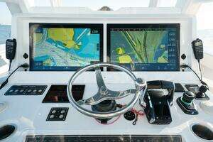 2023 Invincible 46 Catamaran thumbnail 3