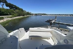 28ft Sea Ray Yacht For Sale