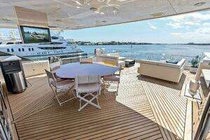 2024 Ocean Alexander 35 Revolution thumbnail 13