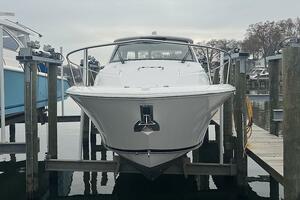 Hey Girl 35ft Pursuit Yacht For Sale