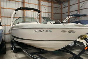 Summer Love 24ft Regal Yacht For Sale
