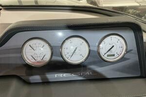 Summer Love 24ft Regal Yacht For Sale