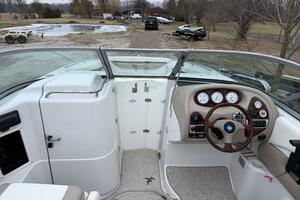 25ft Four Winns Yacht For Sale