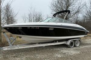 25ft Four Winns Yacht For Sale