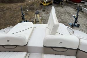 25ft Four Winns Yacht For Sale
