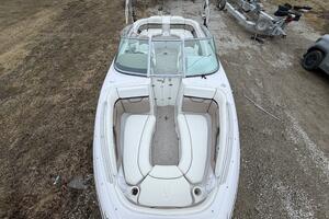 25ft Four Winns Yacht For Sale
