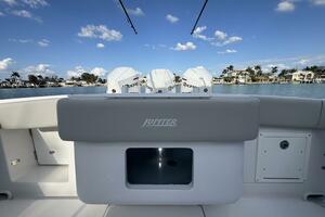38ft Jupiter Yacht For Sale