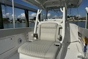 38ft Jupiter Yacht For Sale