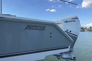 38ft Jupiter Yacht For Sale