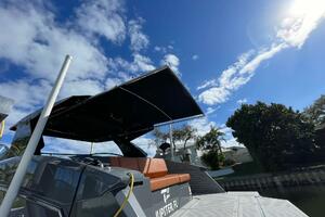 Cruisers Yachts 38 GLS -