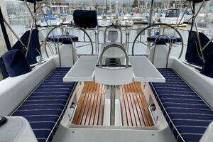 2005 Catalina 470 thumbnail 8