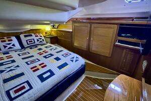 2005 Catalina 470 thumbnail 42
