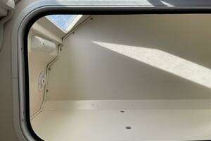 2005 Catalina 470 thumbnail 30