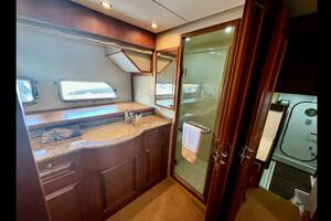 Photo 5997331 for 2012 Grand Banks Aleutian 53RP TOORA LOORA  Owner's Head