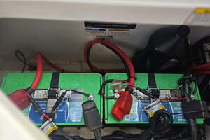 Cool Change 27ft Sea Ray Yacht For Sale