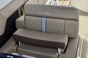 Cool Change 27ft Sea Ray Yacht For Sale